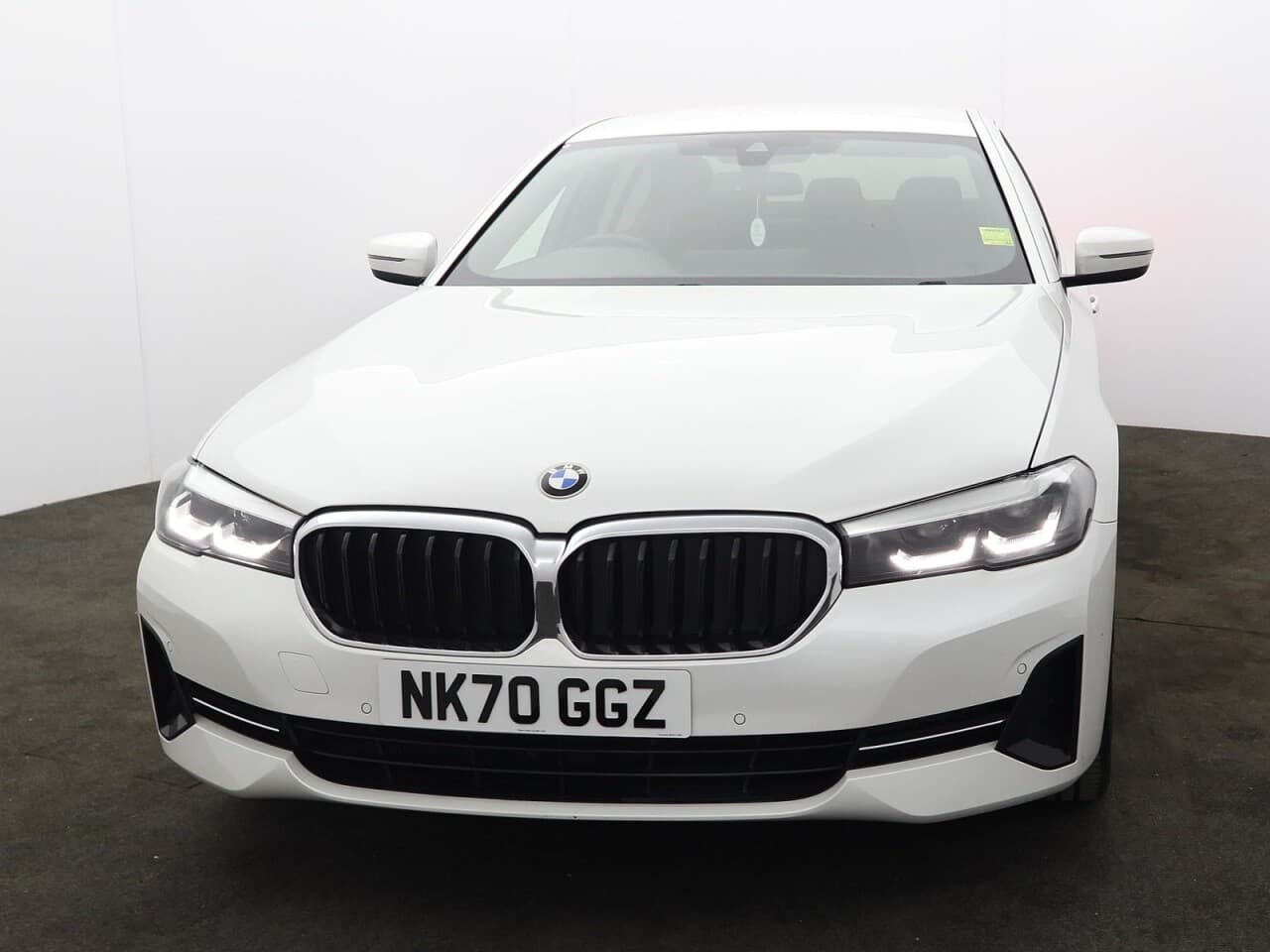 BMW 5 Series 2.0 530e 12kWh SE — image 4