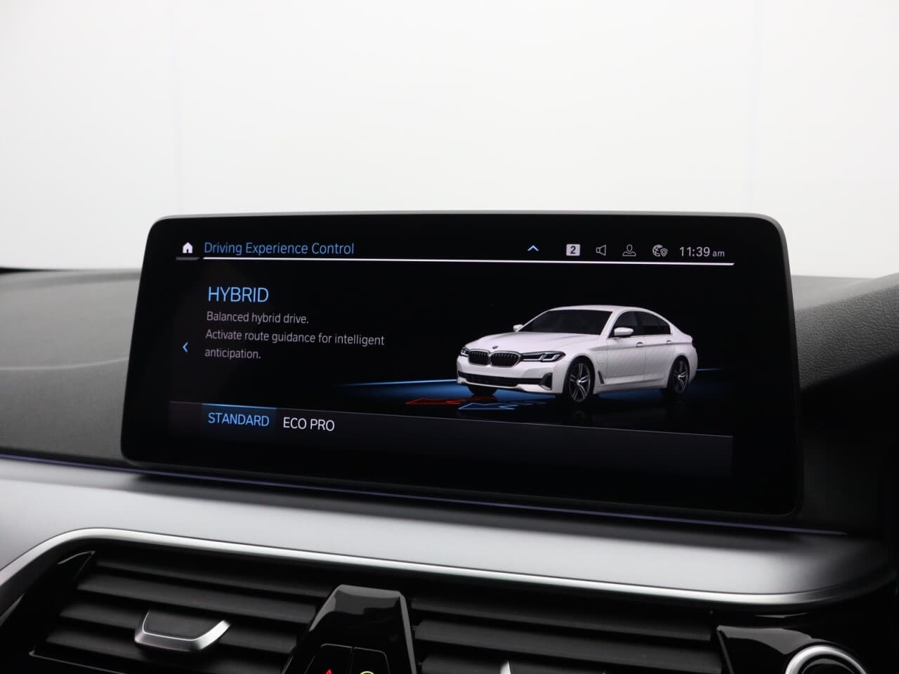 BMW 5 Series 2.0 530e 12kWh SE — image 39