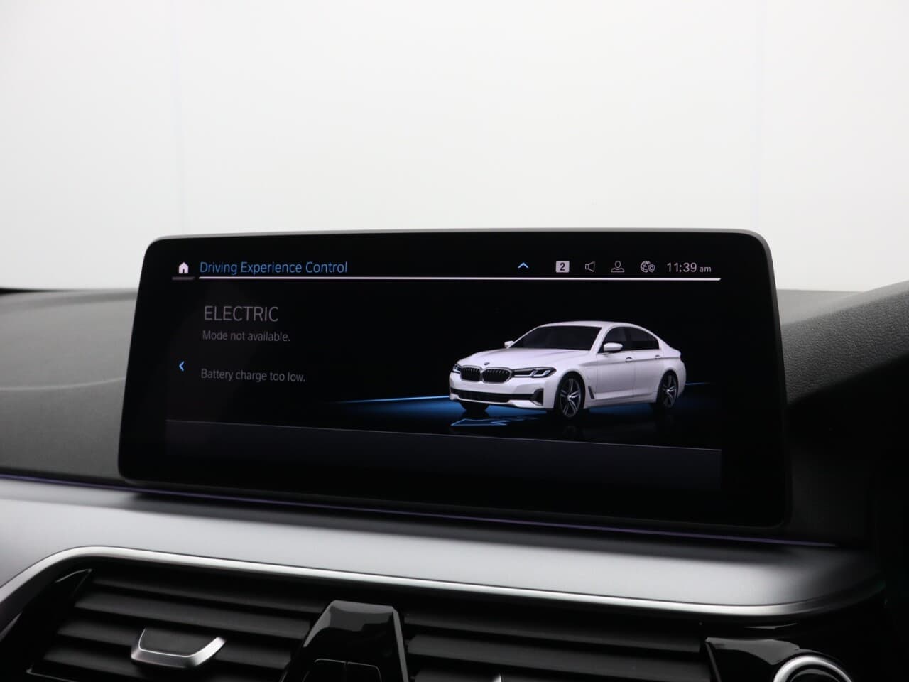 BMW 5 Series 2.0 530e 12kWh SE — image 40
