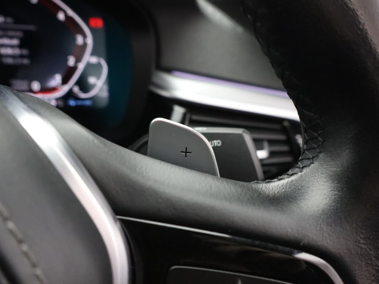 BMW 5 Series 2.0 530e 12kWh SE — image 46