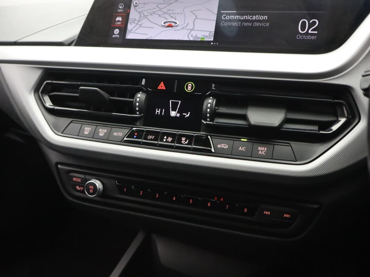 BMW 1 Series 1.5 118i SE (LCP) — image 30