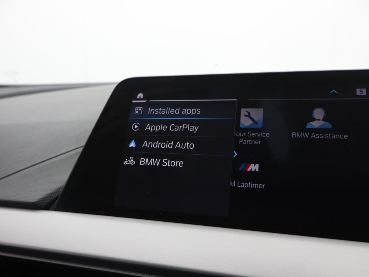 BMW 1 Series 1.5 118i SE (LCP) — image 40