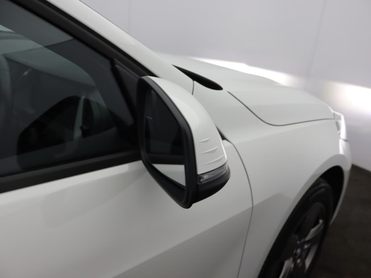 BMW 1 Series 1.5 118i SE (LCP) — image 55