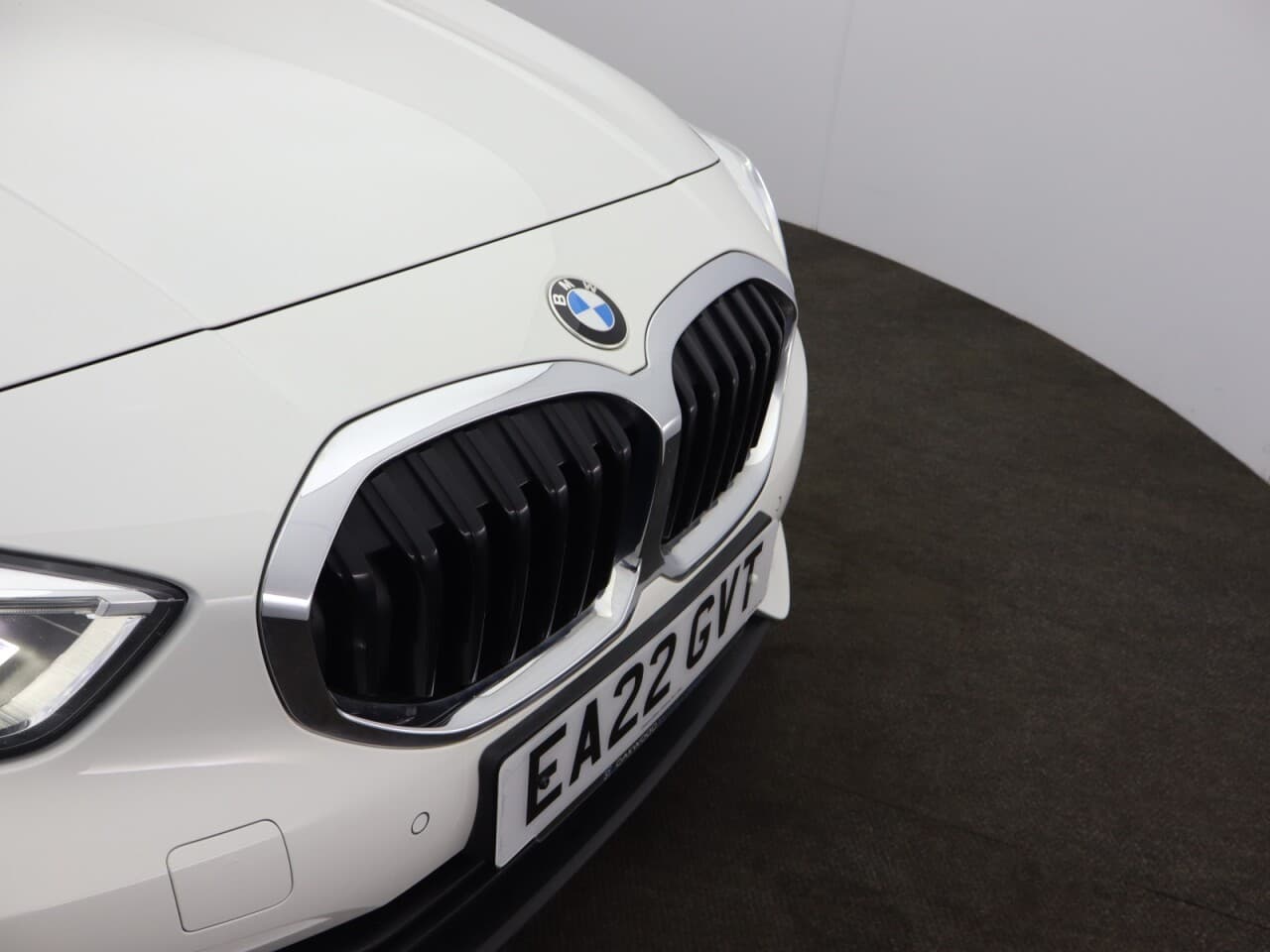 BMW 1 Series 1.5 118i SE (LCP) — image 58