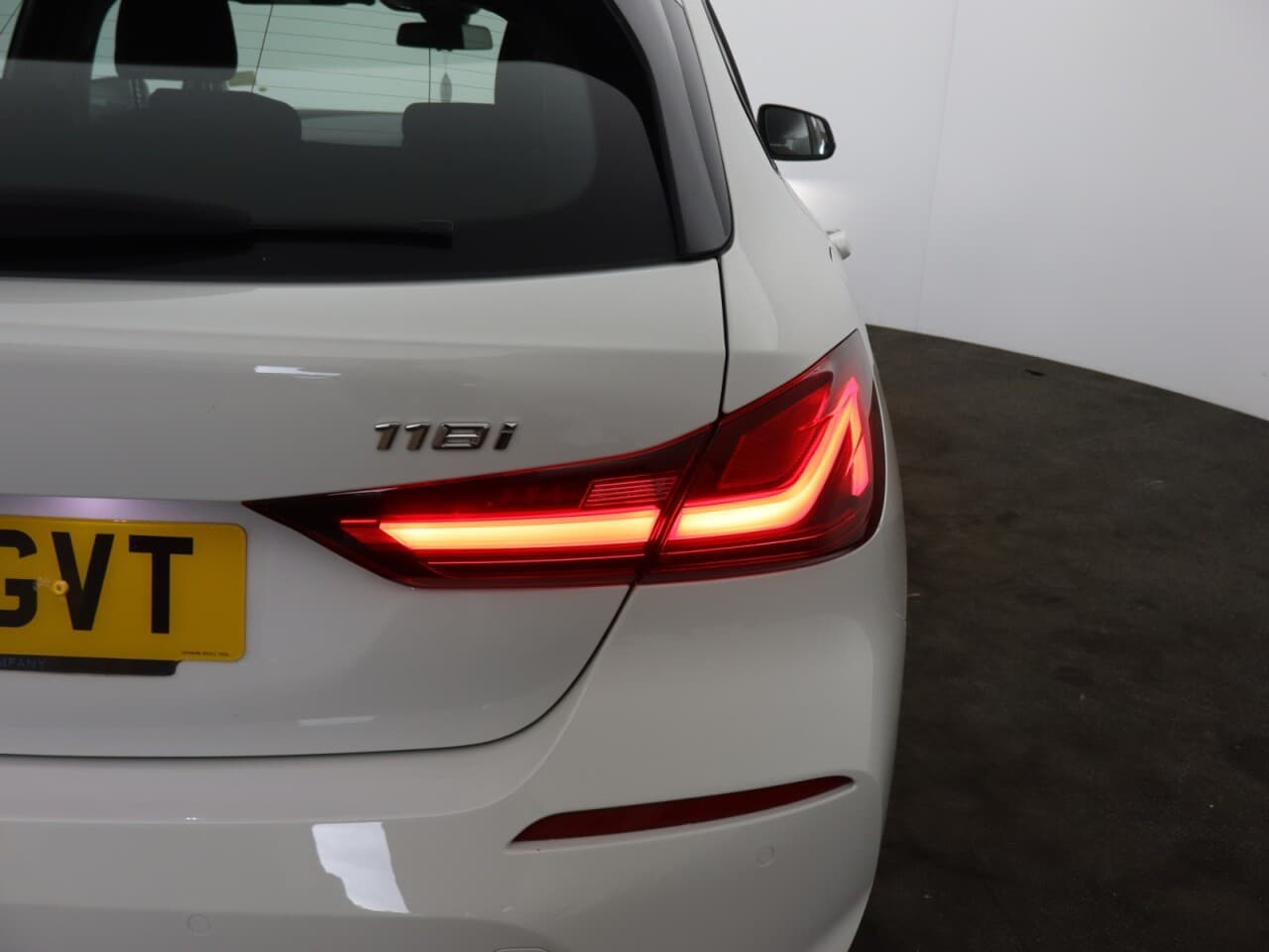 BMW 1 Series 1.5 118i SE (LCP) — image 60