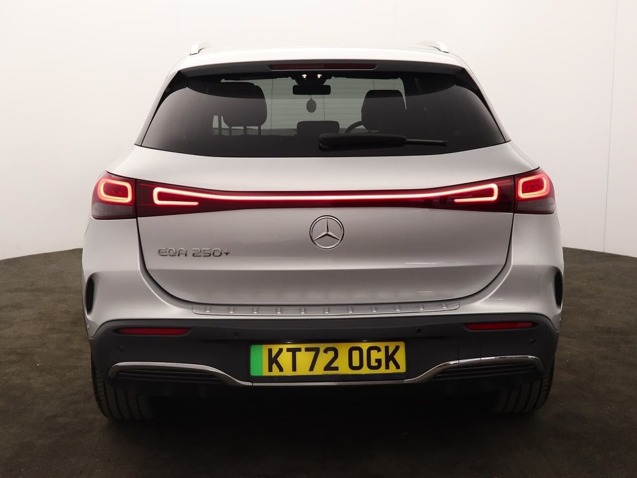 Mercedes-Benz Eqa EQA 250+ 70.5kWh AMG Line — image 9