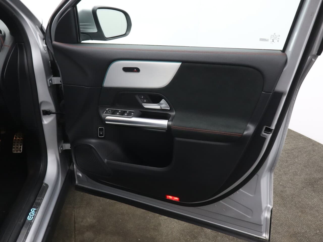 Mercedes-Benz Eqa EQA 250+ 70.5kWh AMG Line — image 50