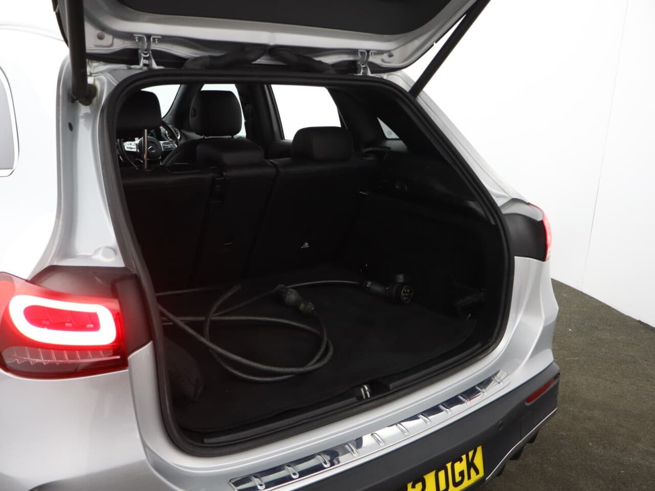 Mercedes-Benz Eqa EQA 250+ 70.5kWh AMG Line — image 48