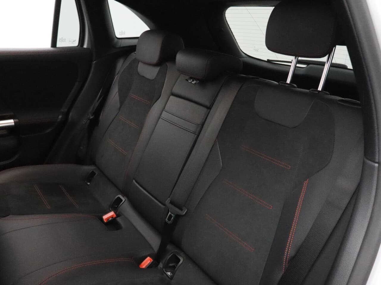 Mercedes-Benz Eqa EQA 250+ 70.5kWh AMG Line — image 47
