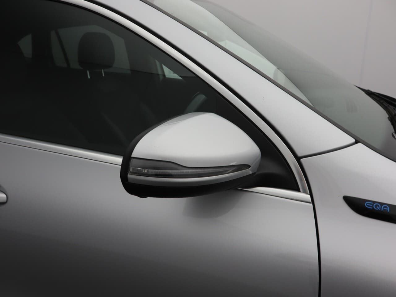 Mercedes-Benz Eqa EQA 250+ 70.5kWh AMG Line — image 54