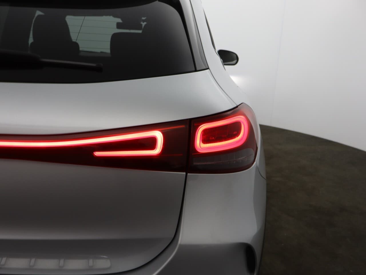 Mercedes-Benz Eqa EQA 250+ 70.5kWh AMG Line — image 62