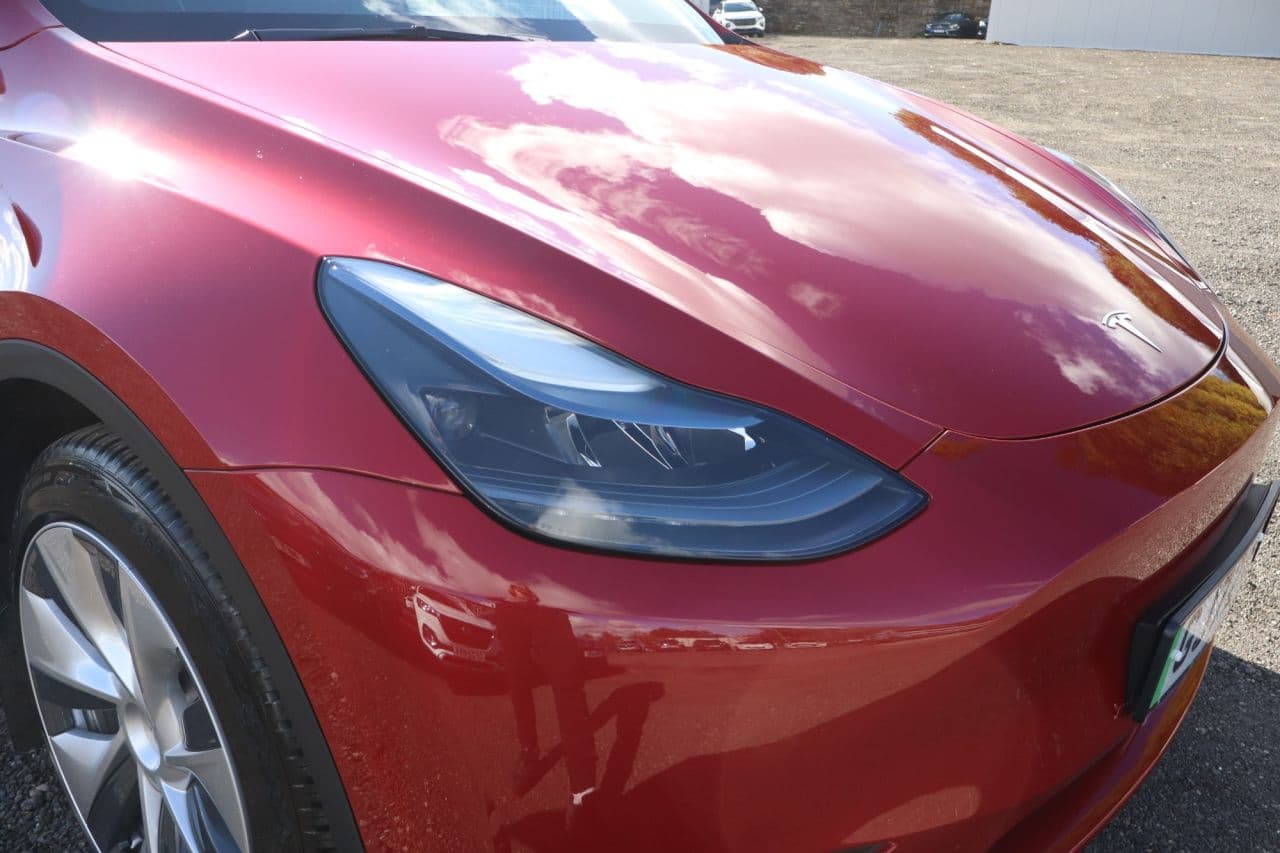 Tesla Model Y (Dual Motor) Long Range — image 51