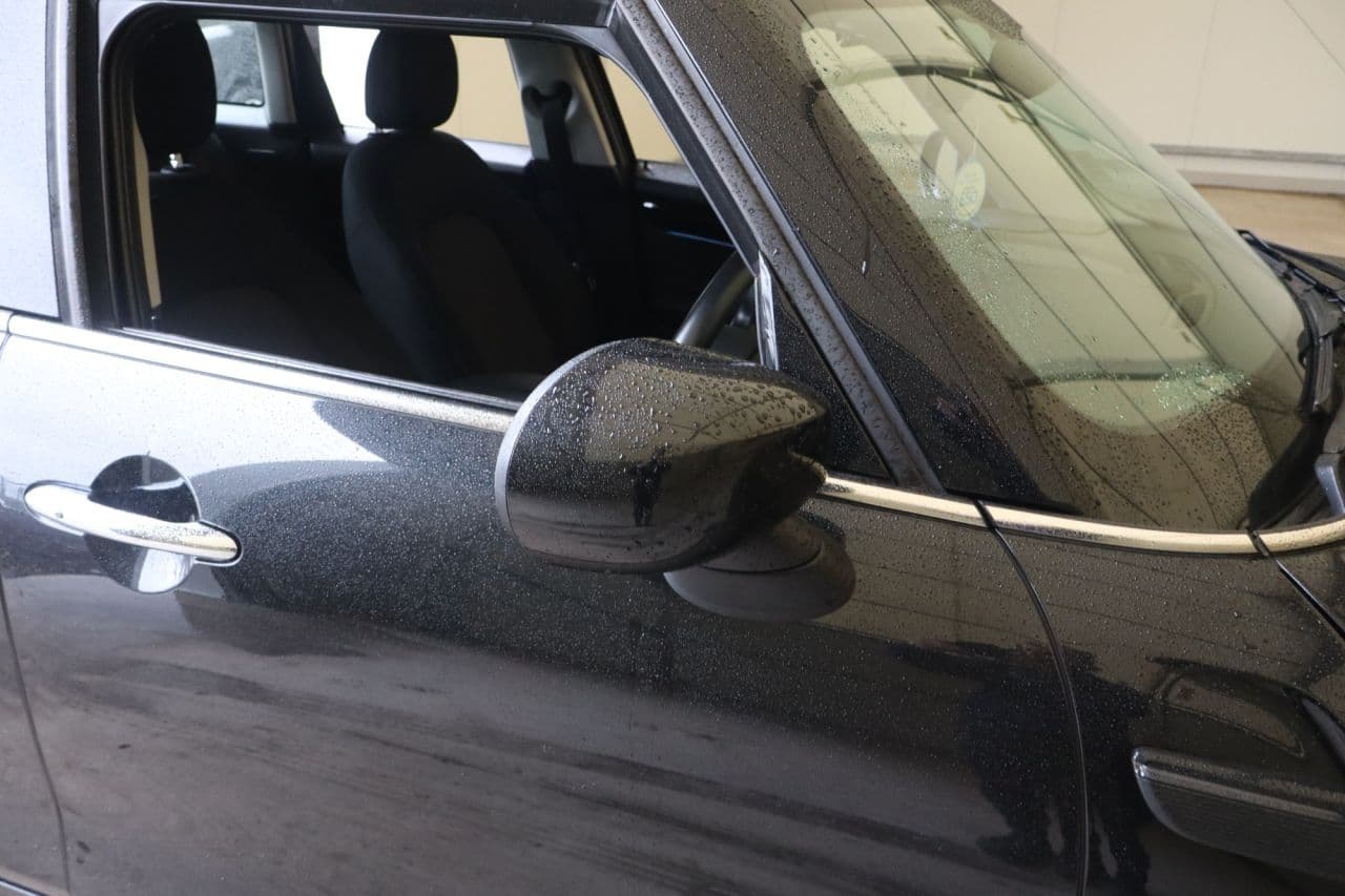 Mini Hatch 1.5 One Classic — image 49