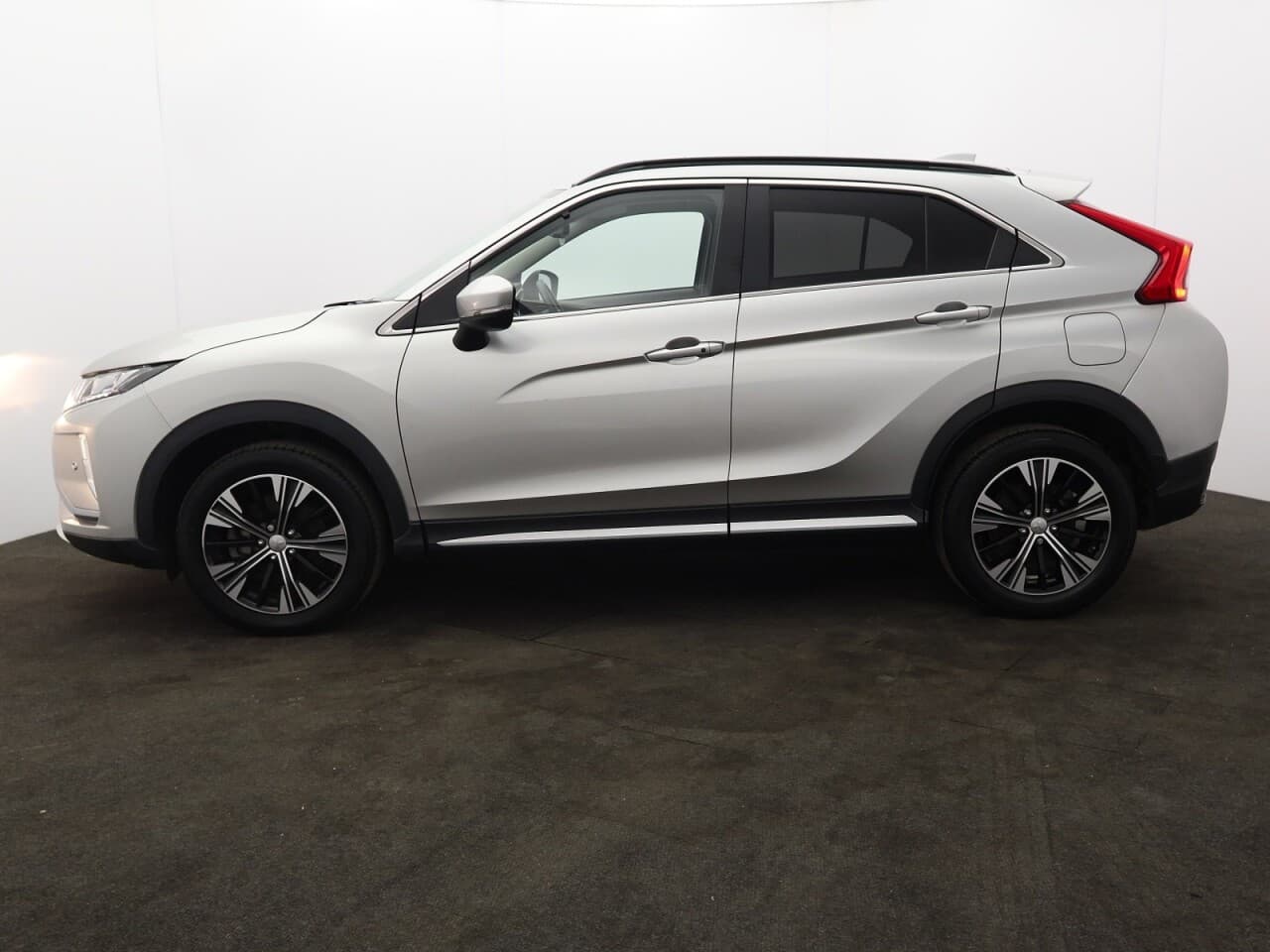 Mitsubishi Eclipse Cross 1.5T 3 — image 6