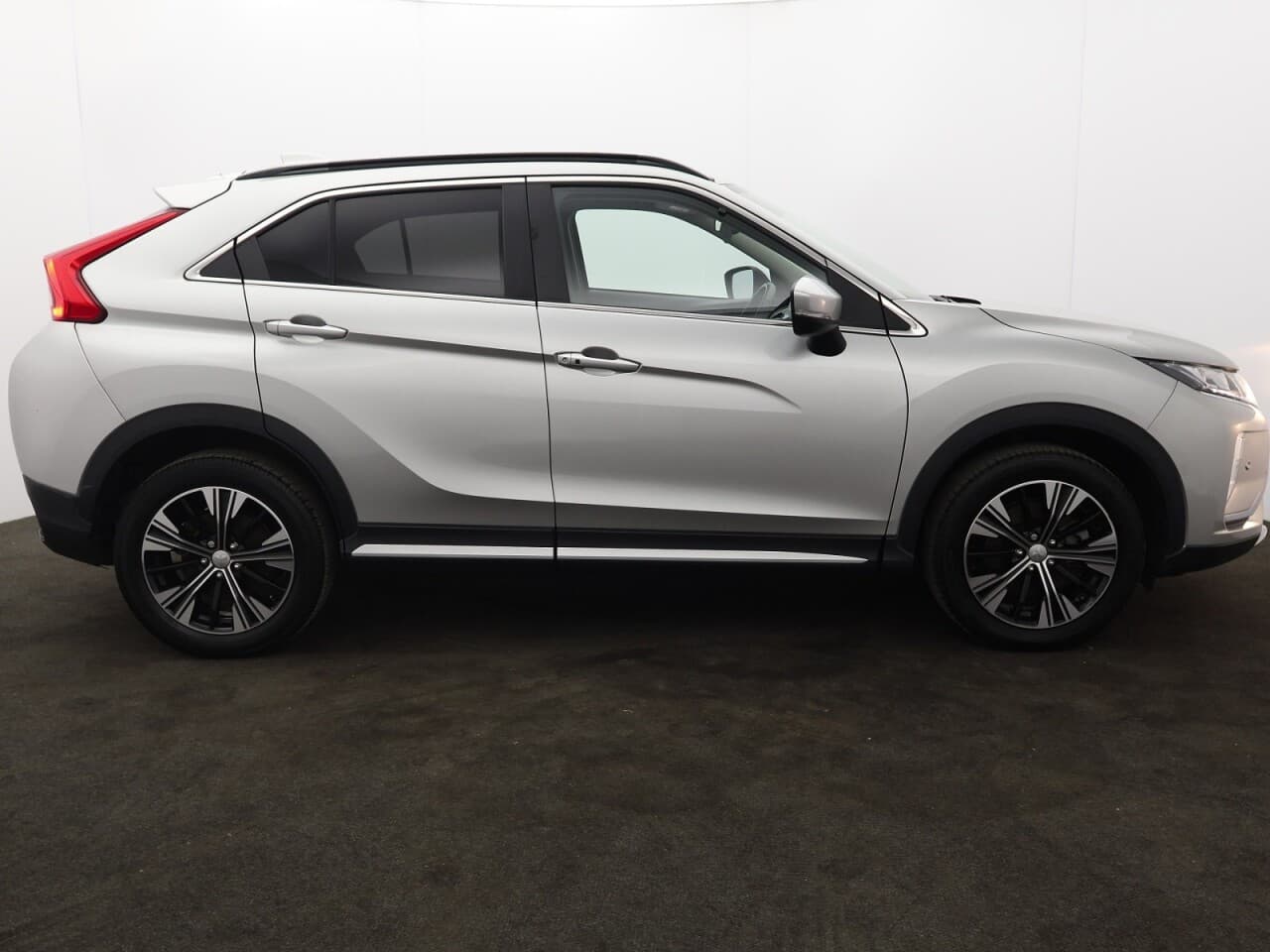 Mitsubishi Eclipse Cross 1.5T 3 — image 11