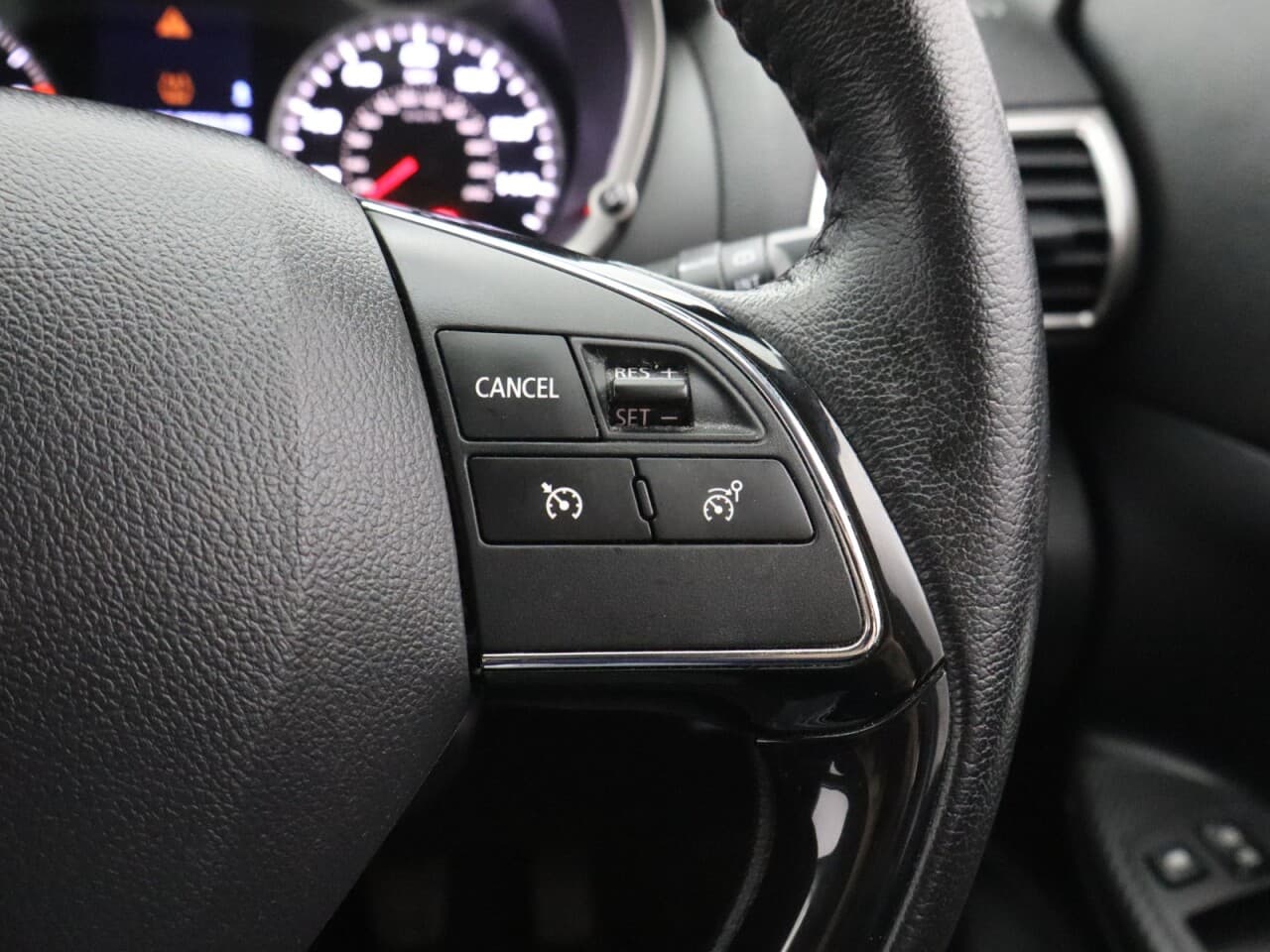 Mitsubishi Eclipse Cross 1.5T 3 — image 18