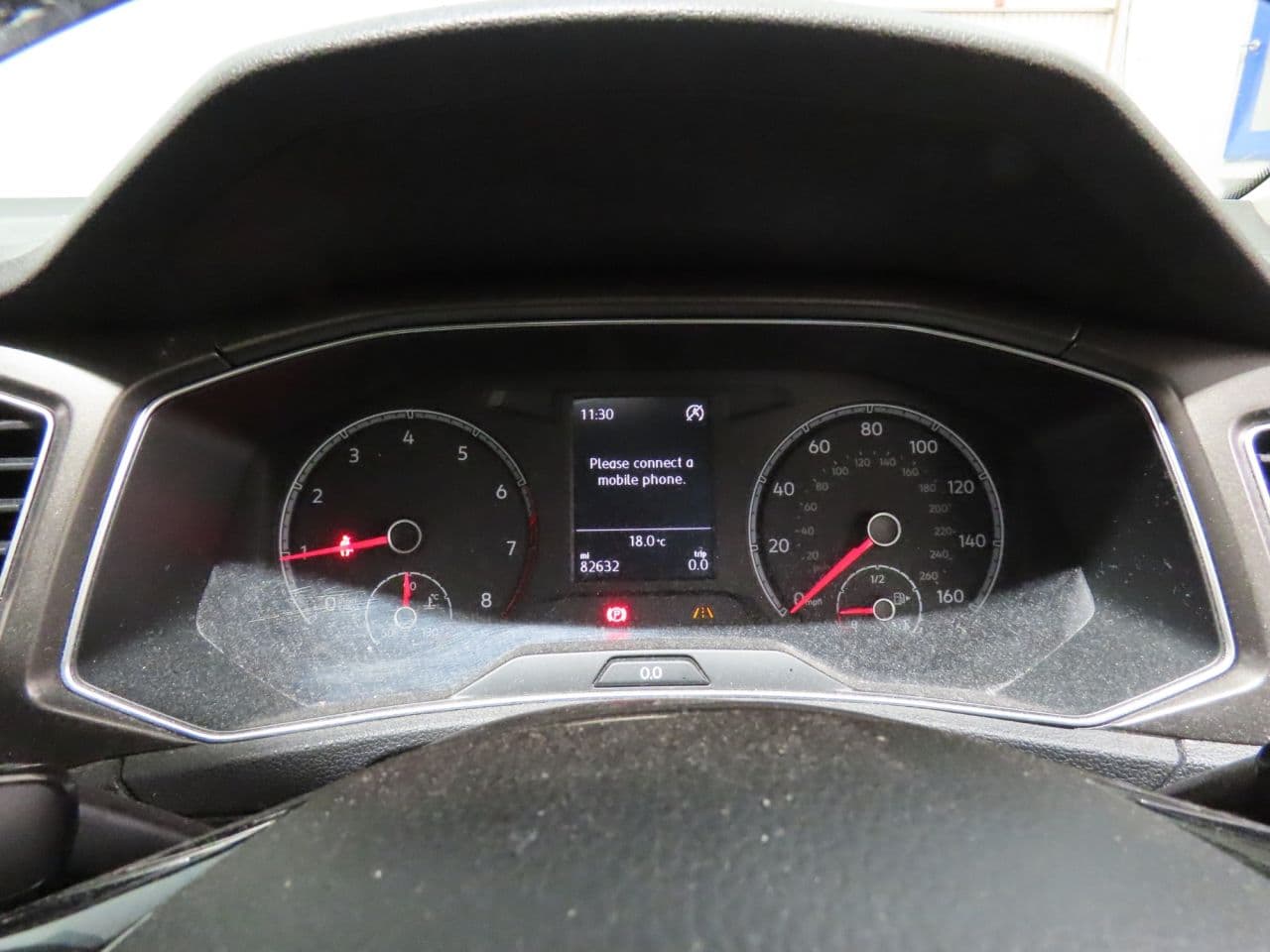Volkswagen T-Roc 1.0 TSI Design — image 11