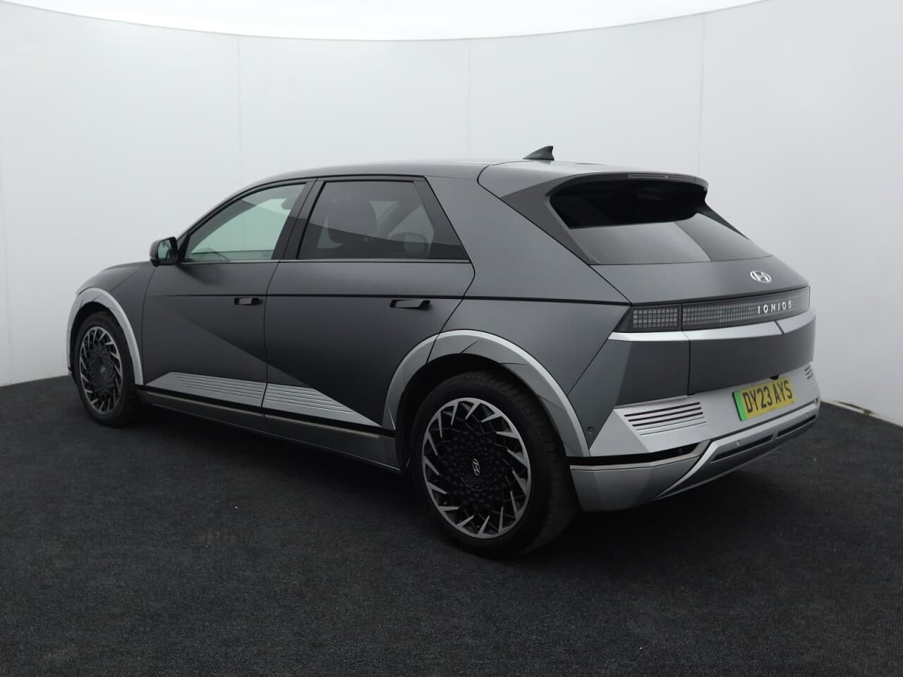 Hyundai Ioniq 5 77kWh Ultimate — image 9