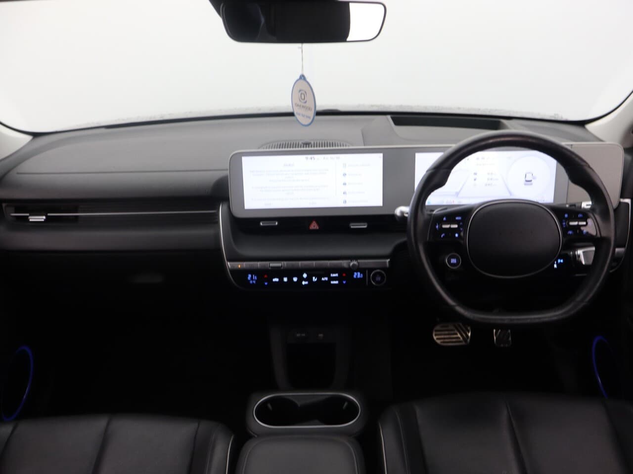 Hyundai Ioniq 5 77kWh Ultimate — image 16
