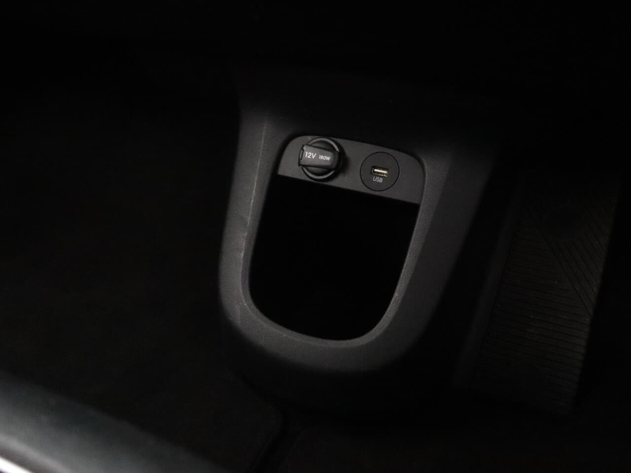 Hyundai Ioniq 5 77kWh Ultimate — image 23