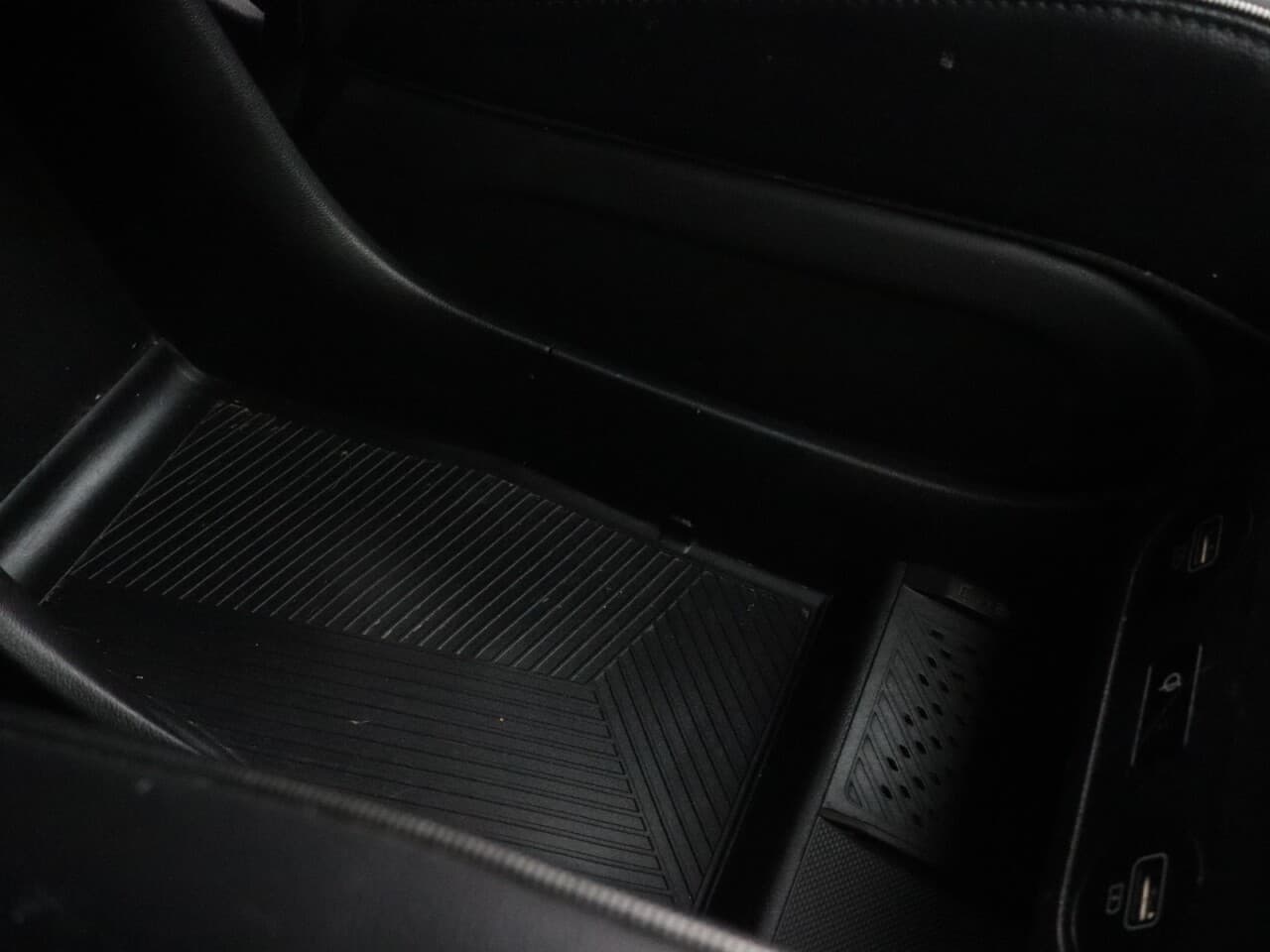 Hyundai Ioniq 5 77kWh Ultimate — image 24