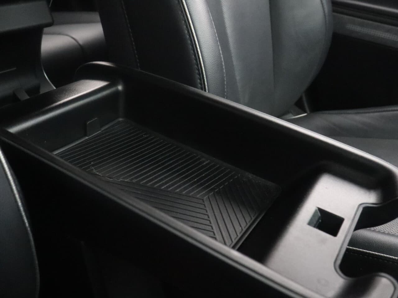 Hyundai Ioniq 5 77kWh Ultimate — image 26