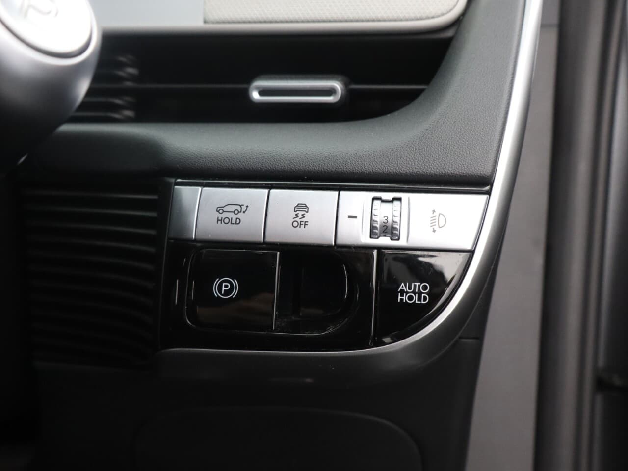 Hyundai Ioniq 5 77kWh Ultimate — image 39