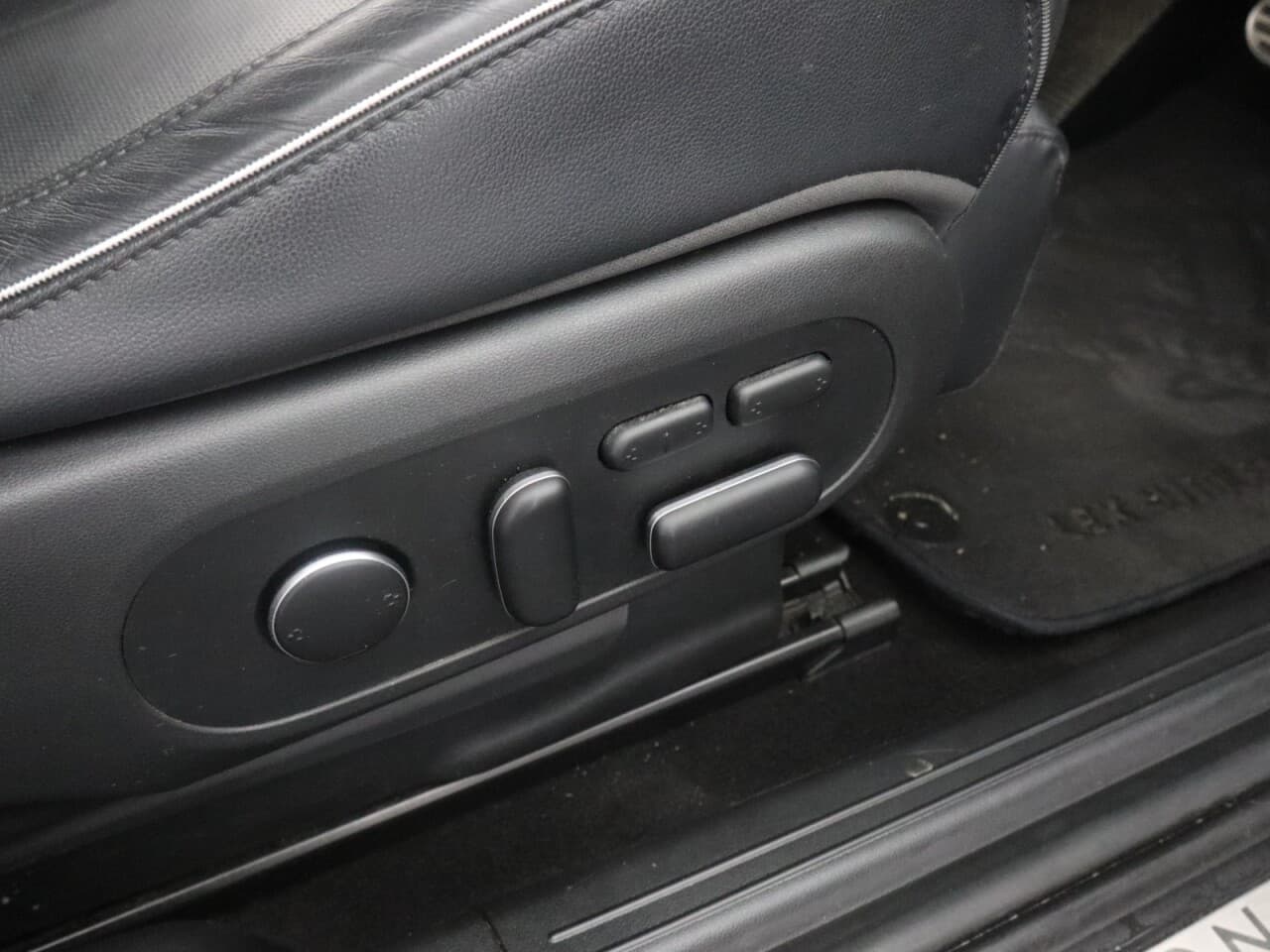 Hyundai Ioniq 5 77kWh Ultimate — image 44