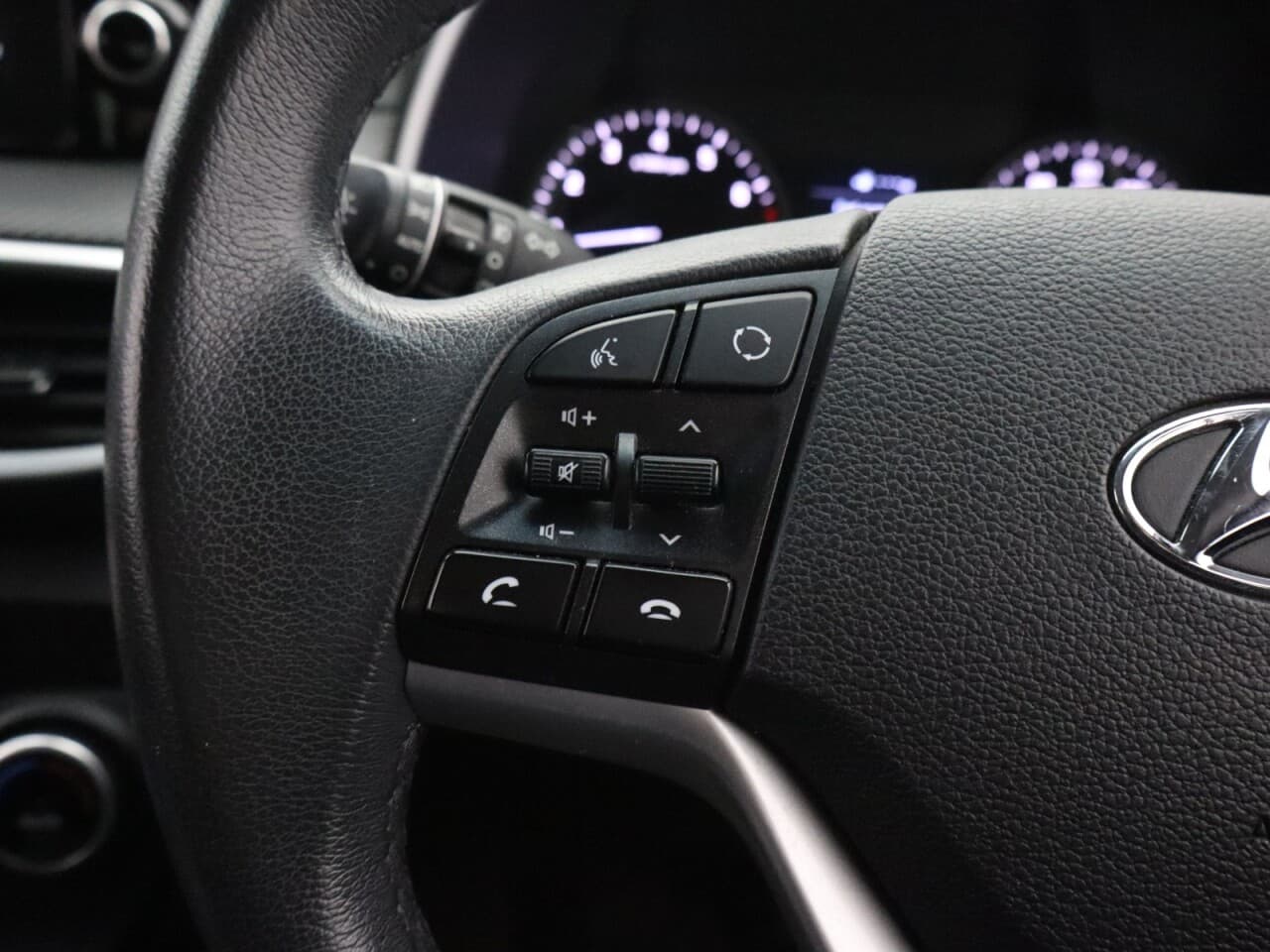 Hyundai Tucson 1.6 GDi SE Nav — image 17