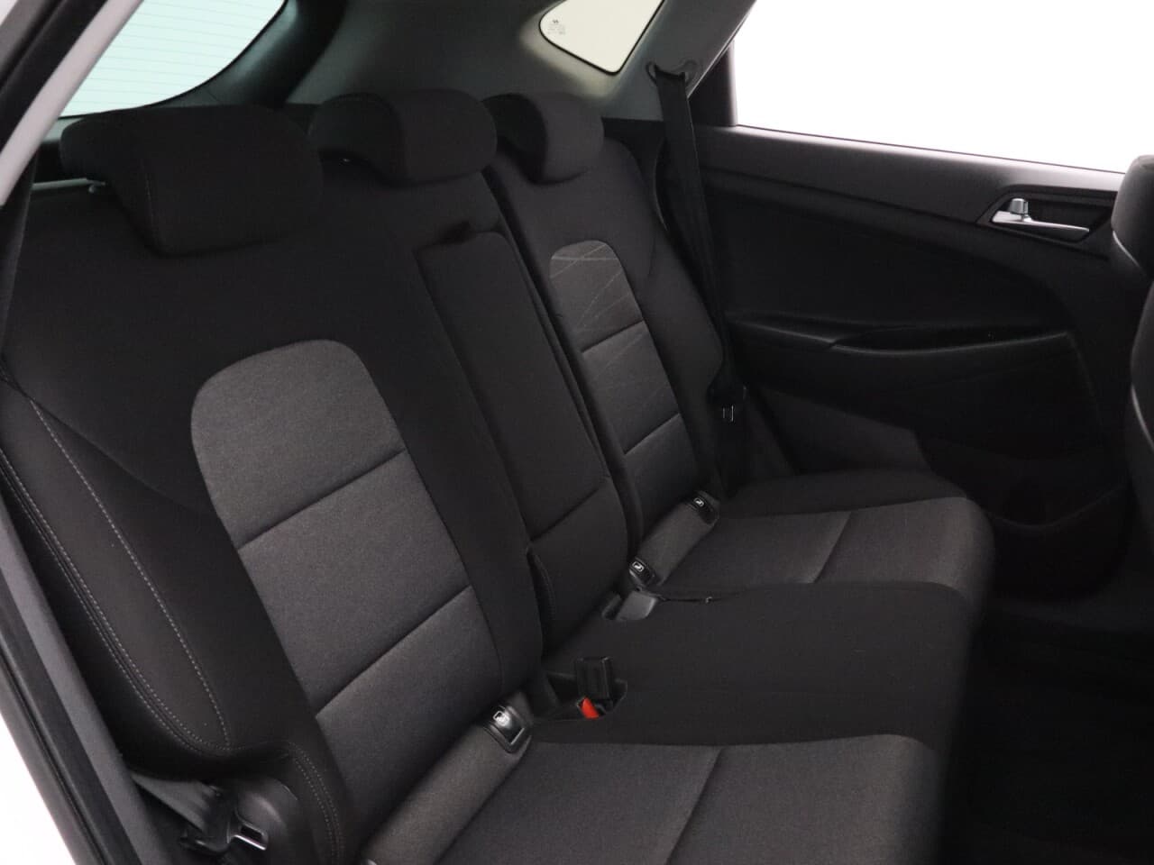 Hyundai Tucson 1.6 GDi SE Nav — image 42