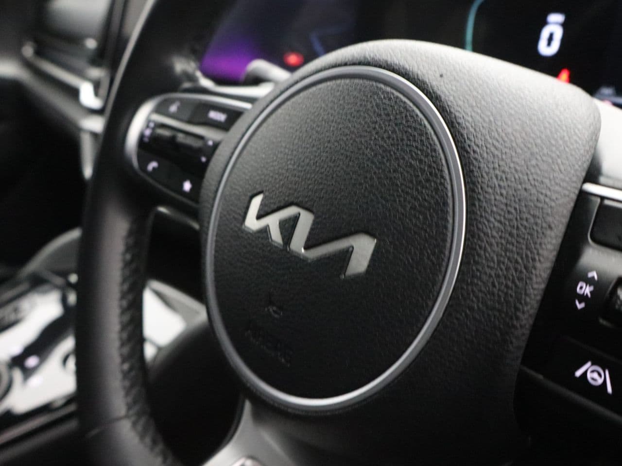 Kia Sportage 1.6 T-GDi 13.8kWh GT-Line — image 17