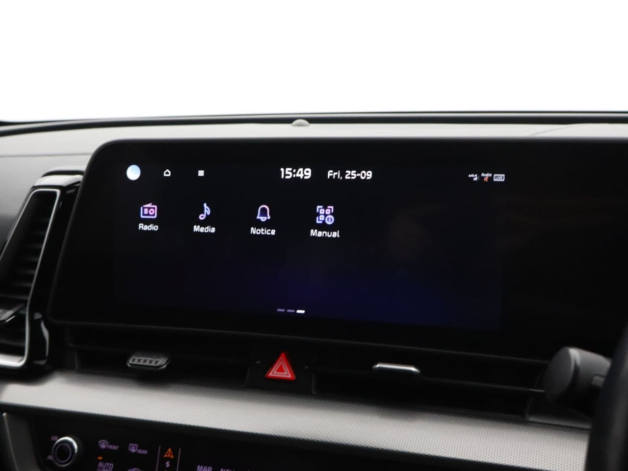 Kia Sportage 1.6 T-GDi 13.8kWh GT-Line — image 38