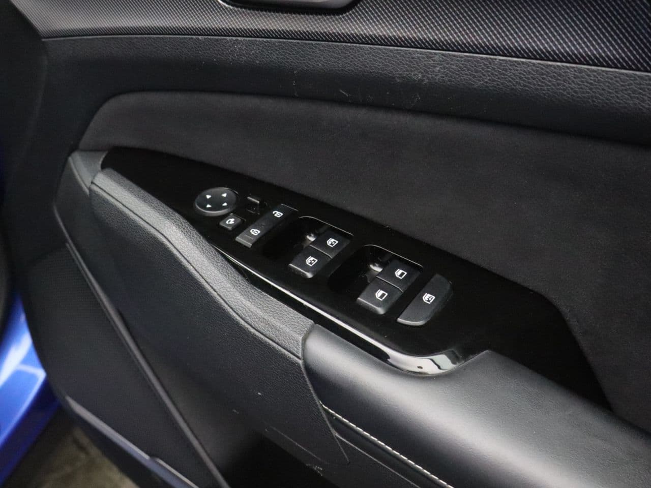 Kia Sportage 1.6 T-GDi 13.8kWh GT-Line — image 53