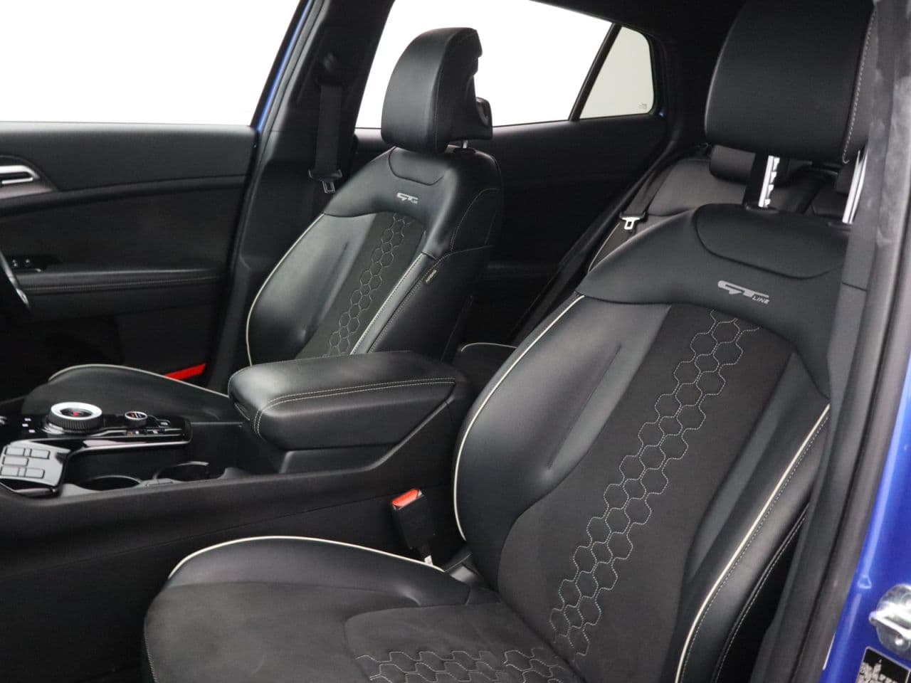 Kia Sportage 1.6 T-GDi 13.8kWh GT-Line — image 48