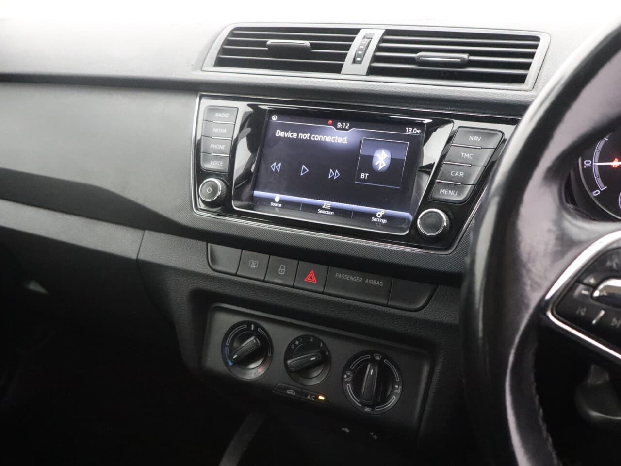 Skoda Fabia 1.0 TSI SE — image 22