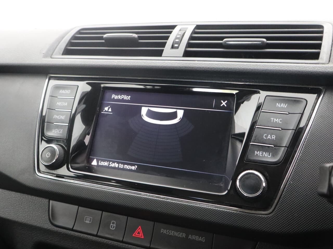 Skoda Fabia 1.0 TSI SE — image 28