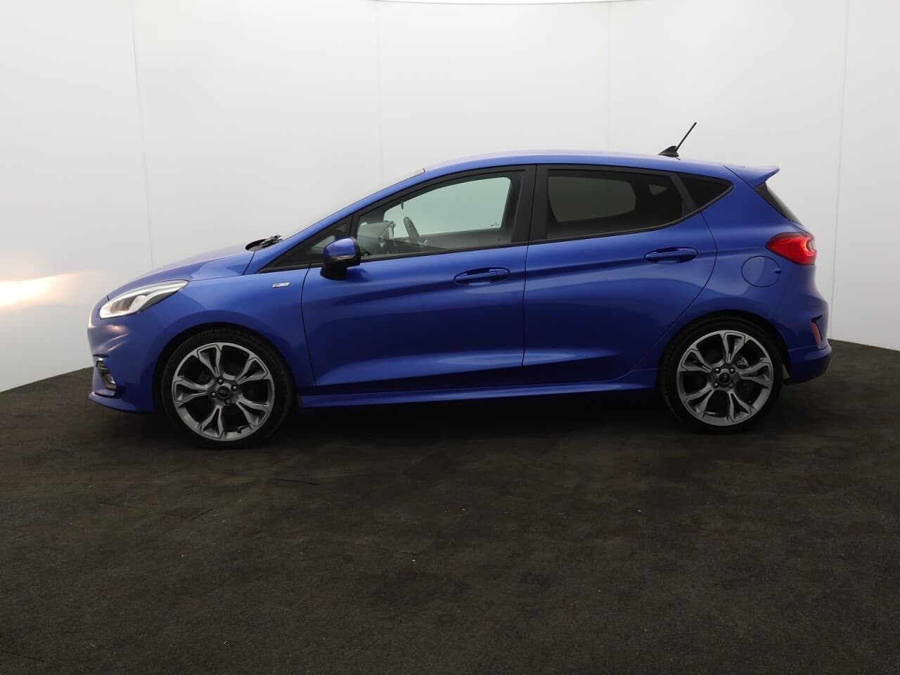 Ford Fiesta 1.0T EcoBoost GPF ST-Line X — image 6