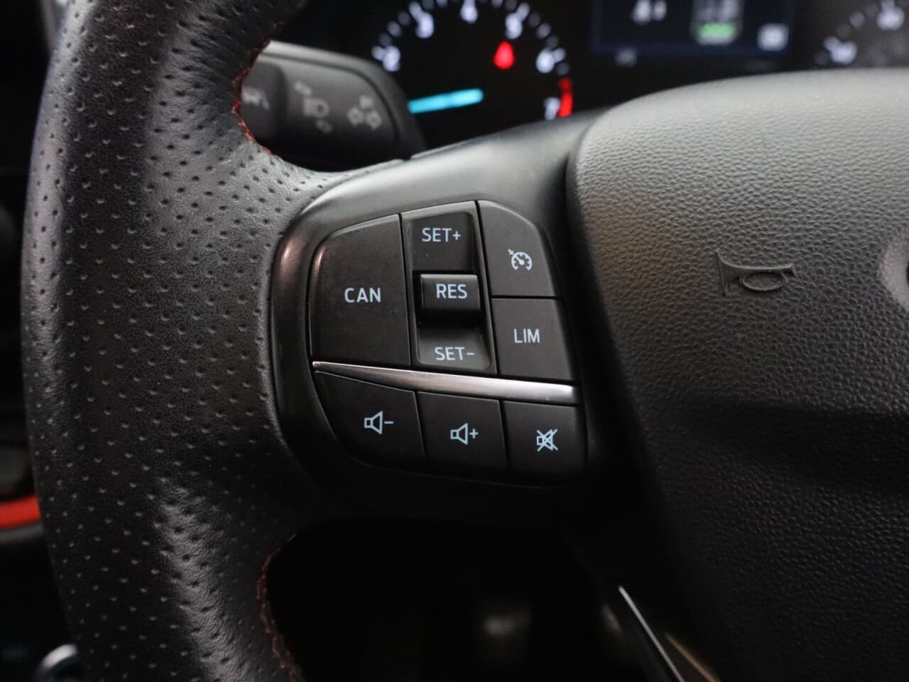 Ford Fiesta 1.0T EcoBoost GPF ST-Line X — image 17