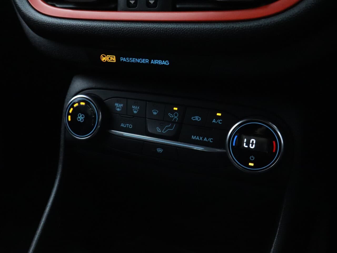 Ford Fiesta 1.0T EcoBoost GPF ST-Line X — image 29