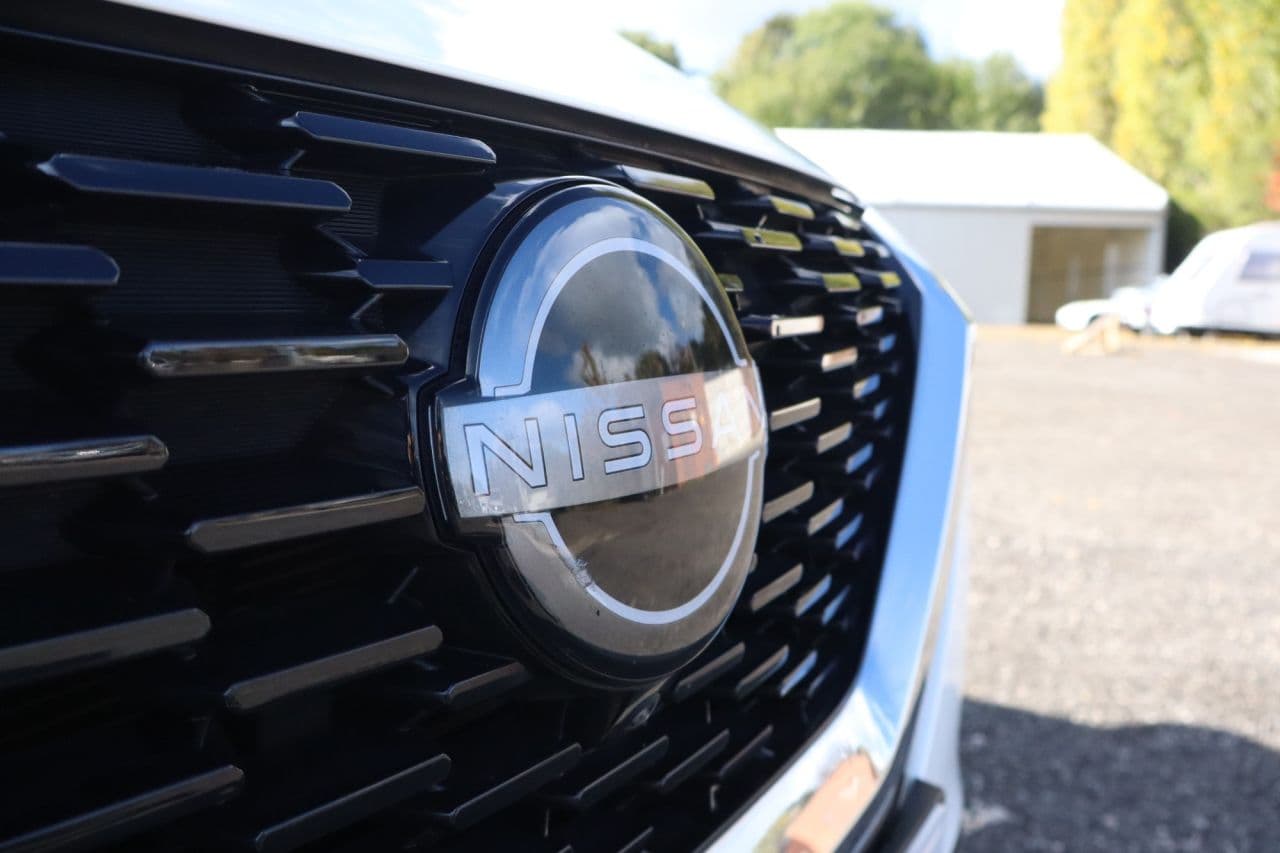 Nissan Qashqai 1.3 DIG-T MHEV N-Connecta Glass Roof — image 54