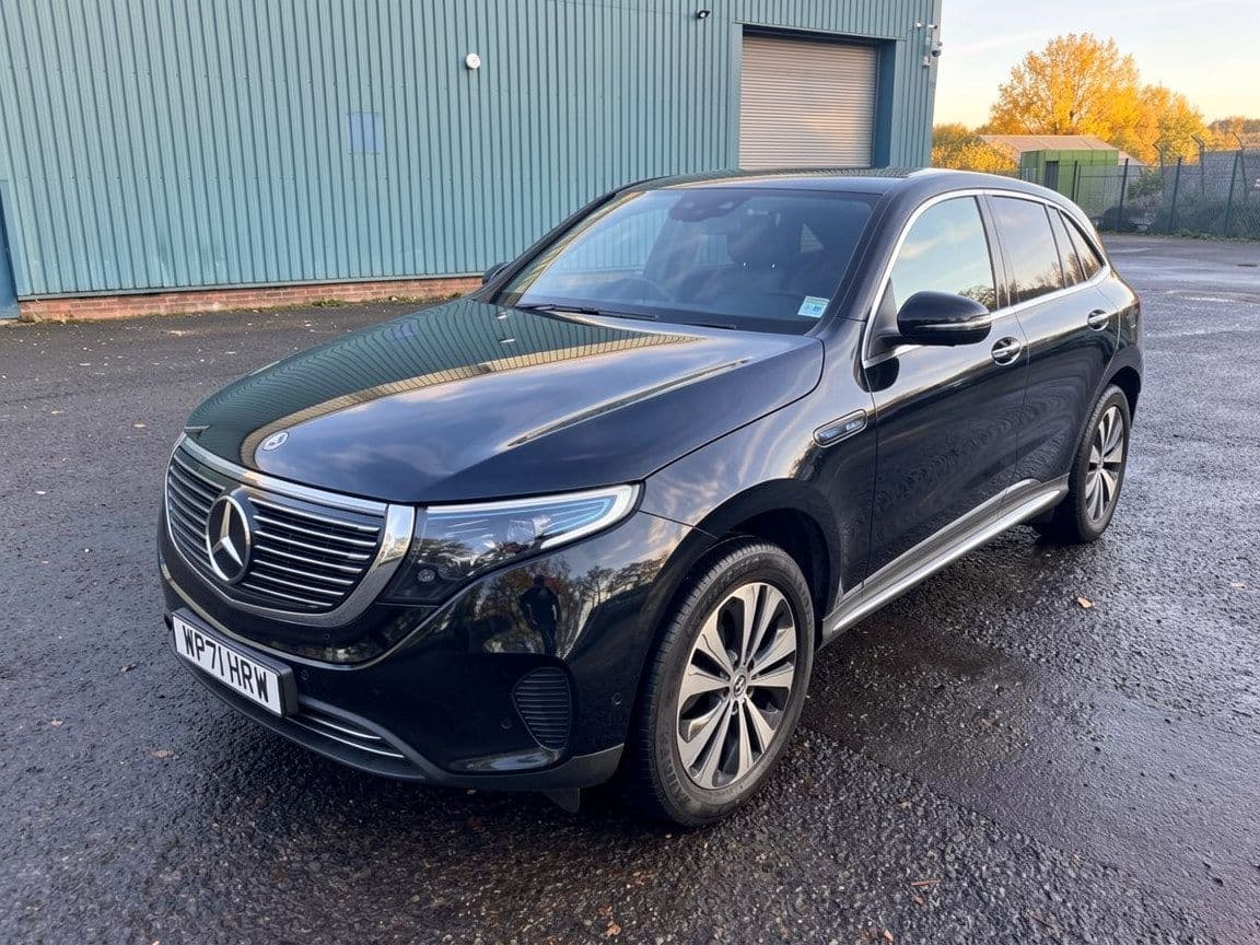 Mercedes-Benz Eqc EQC 400 80kWh Sport — image 3