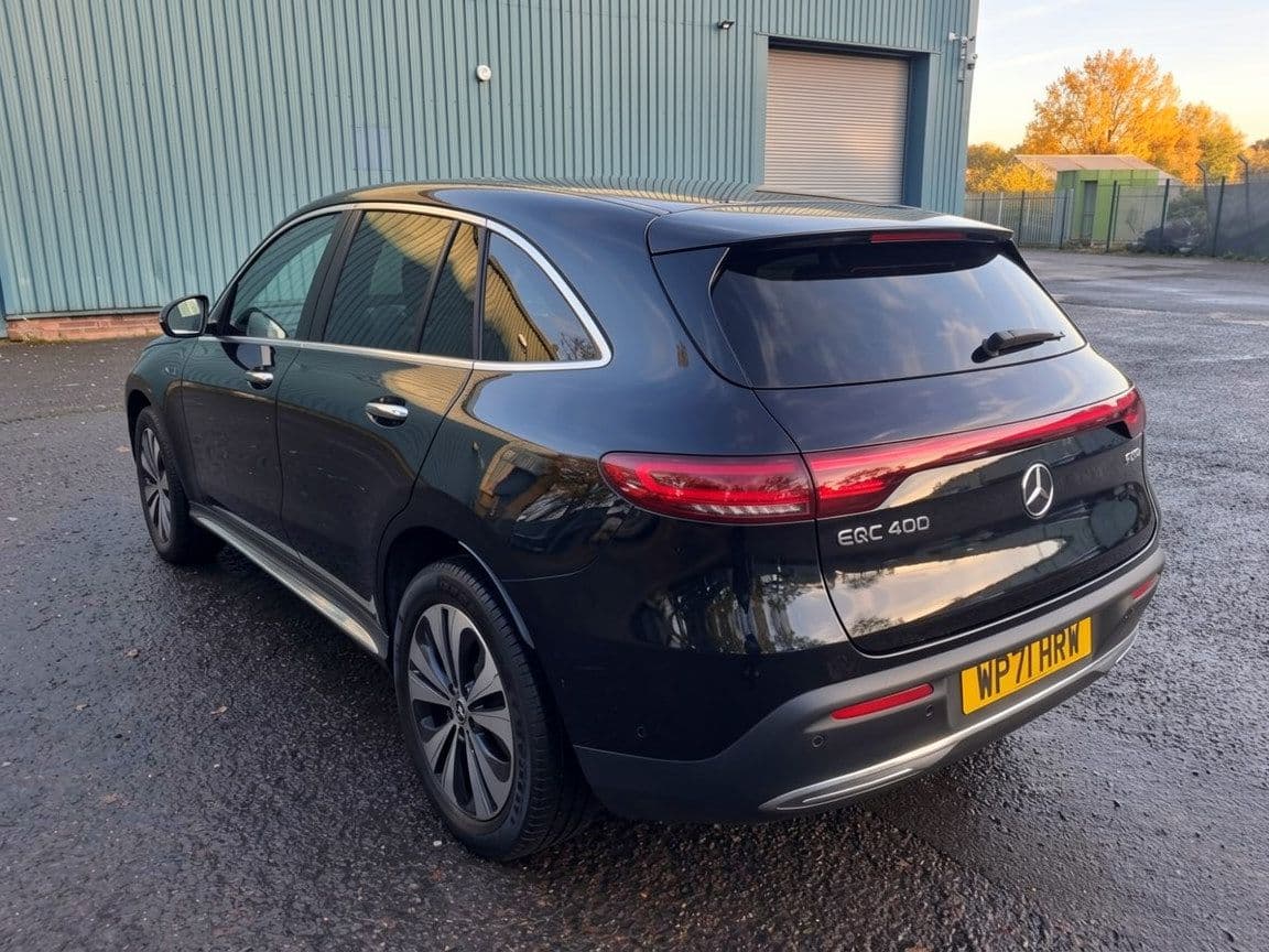 Mercedes-Benz Eqc EQC 400 80kWh Sport — image 4