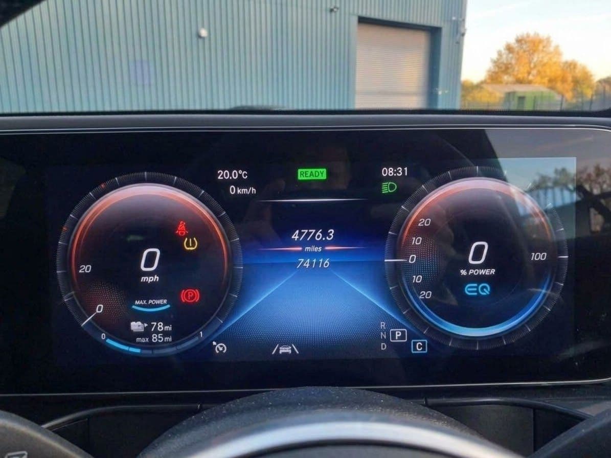 Mercedes-Benz Eqc EQC 400 80kWh Sport — image 6