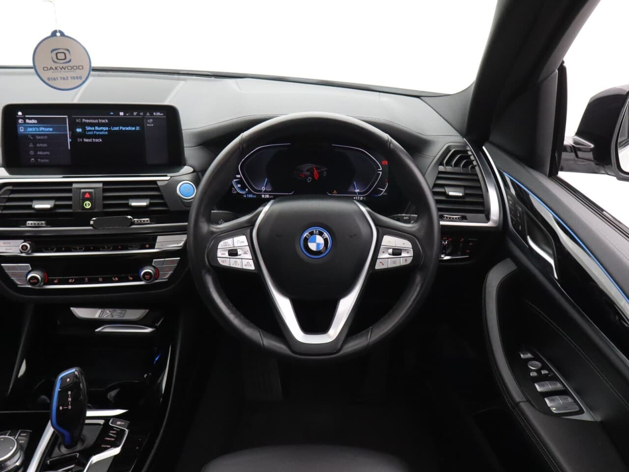 BMW IX3 80kWh Premier Edition — image 16