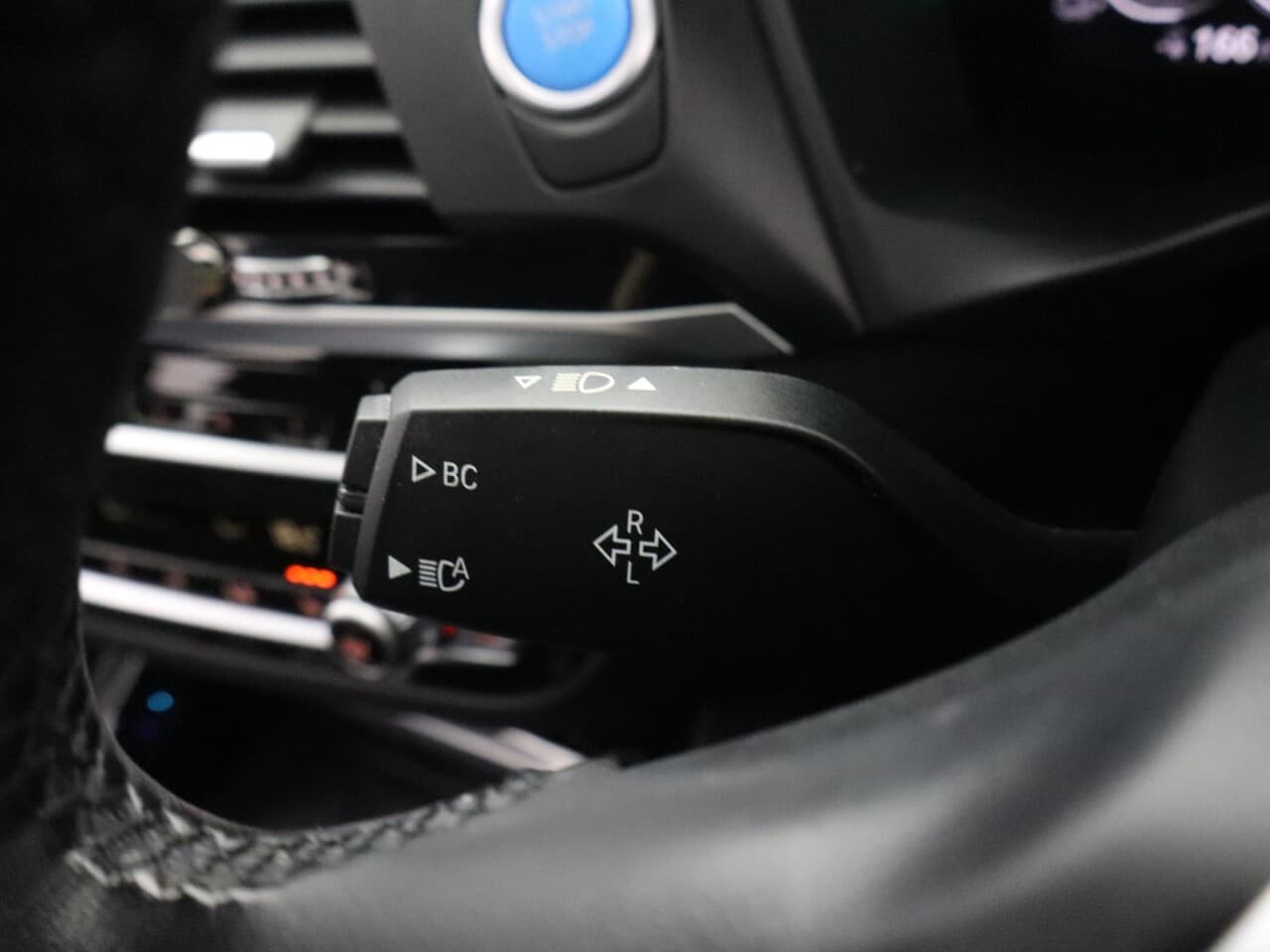 BMW IX3 80kWh Premier Edition — image 45