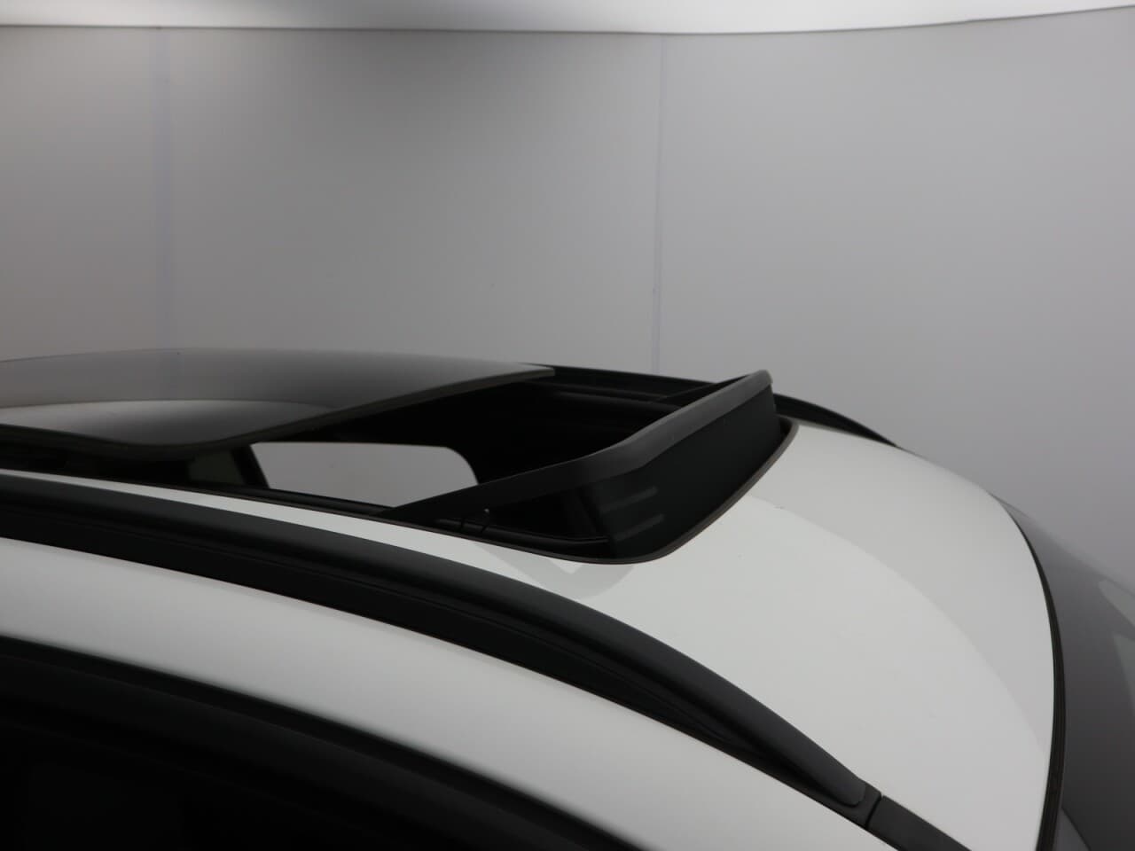BMW IX3 80kWh Premier Edition — image 59