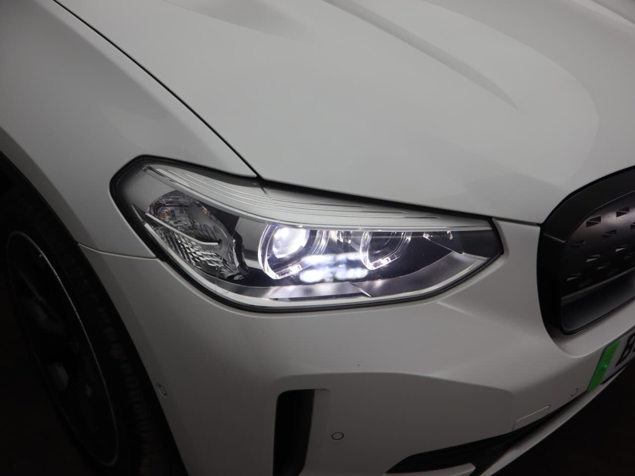 BMW IX3 80kWh Premier Edition — image 65