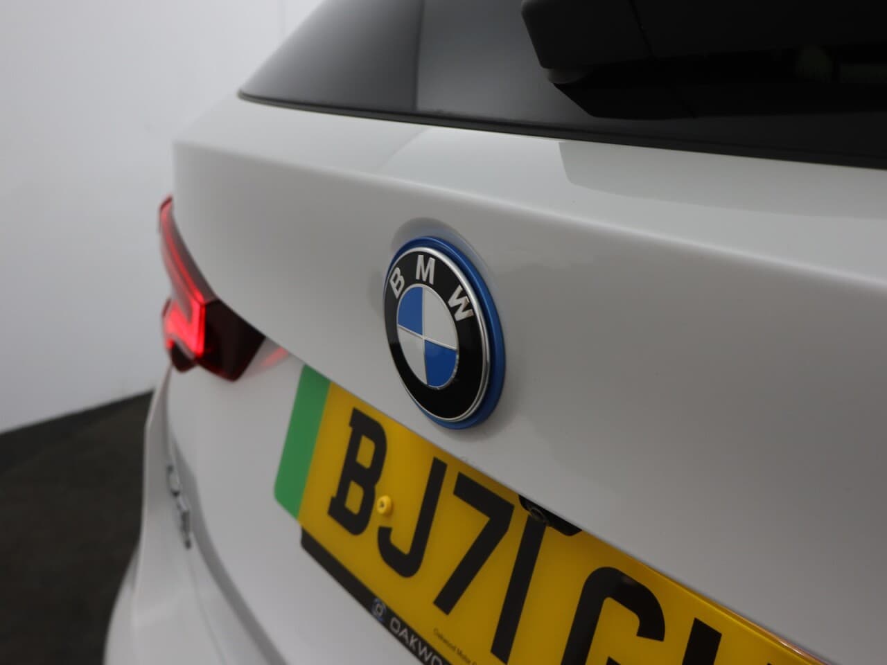 BMW IX3 80kWh Premier Edition — image 69