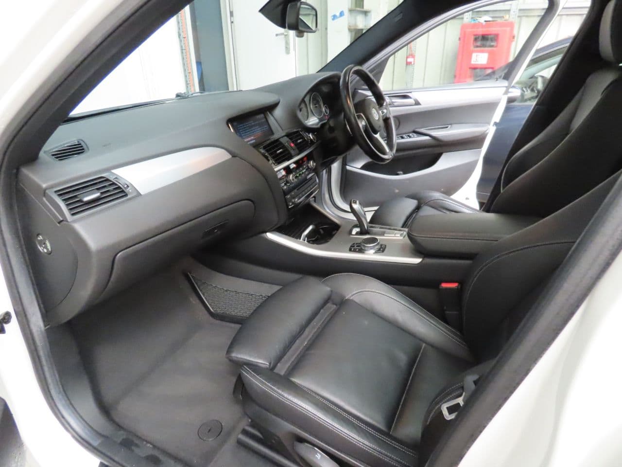 BMW X4 2.0 20d M Sport — image 10