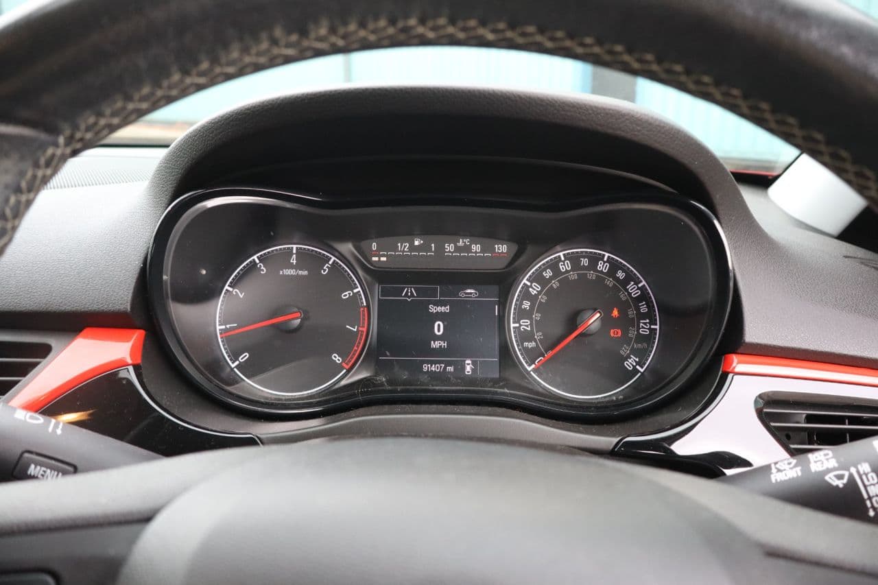 Vauxhall Corsa 1.4i ecoTEC SRi VX Line Nav Black — image 8